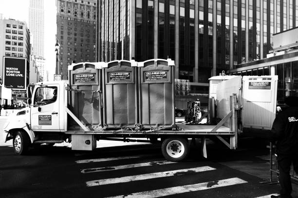 Best Portable toilet rental cost  in Lumberton, NC